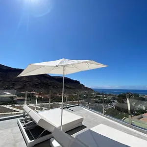  Apartment Billy's Marina 360 With Pool Access