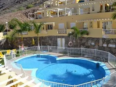 بويرتو دي موغان Apartamentos Los Mangueros